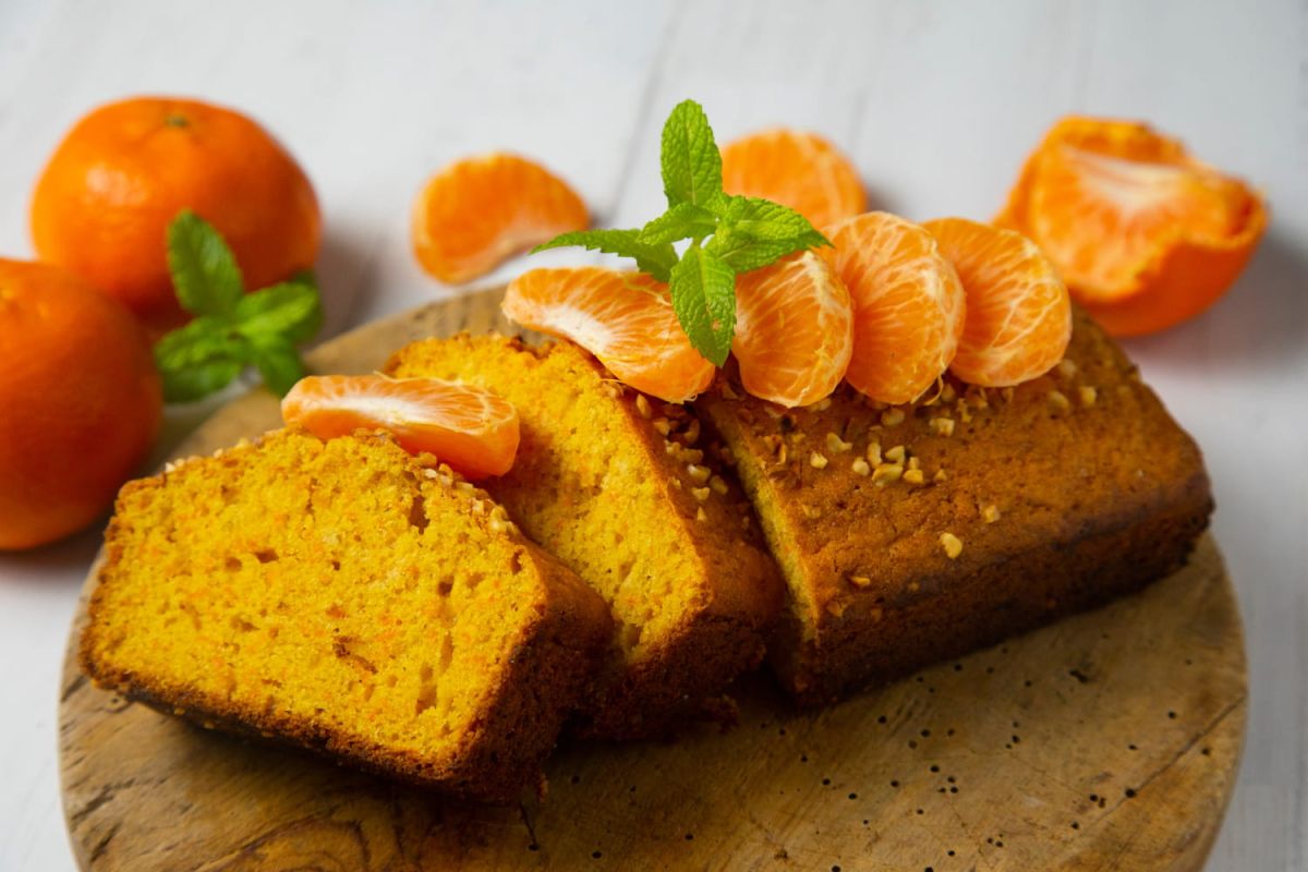 Un cake mandarine-citron qui illumine vos matinées