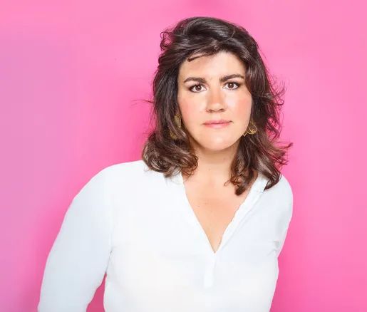 Une sage-femme dévoile son combat contre une addiction au sucre