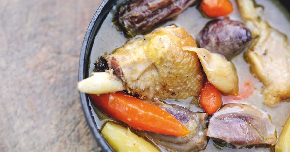 Un pot au feu réconfortant aux deux viandes