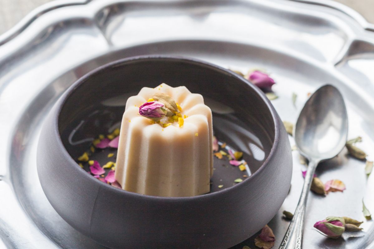 Kulfi à la cardamome et à la rose