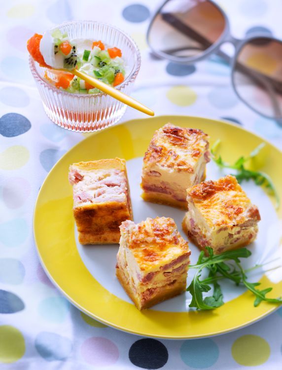 Une quiche originale à savourer avec des verrines colorées