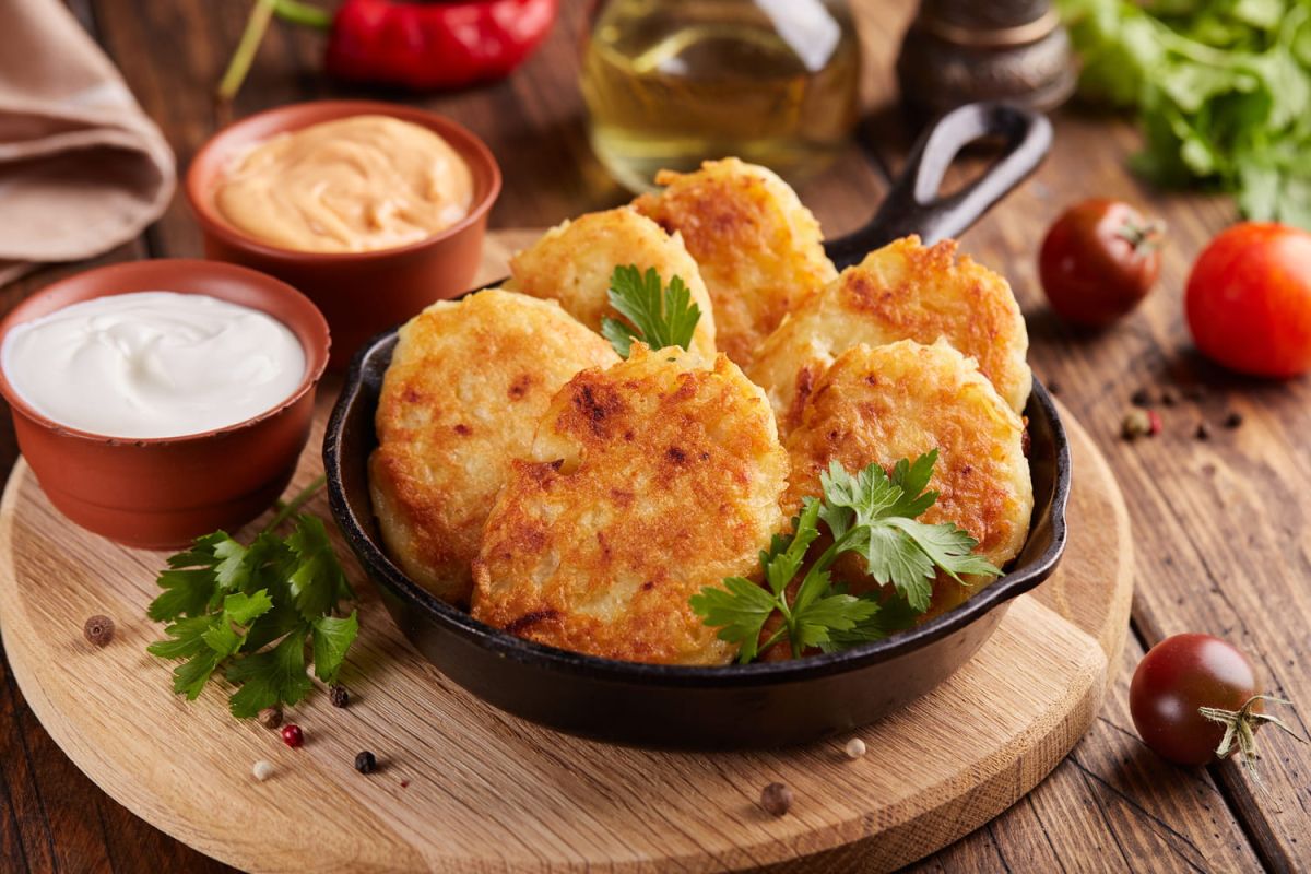 Cyril Lignac dévoile sa recette gourmande de galettes de purée