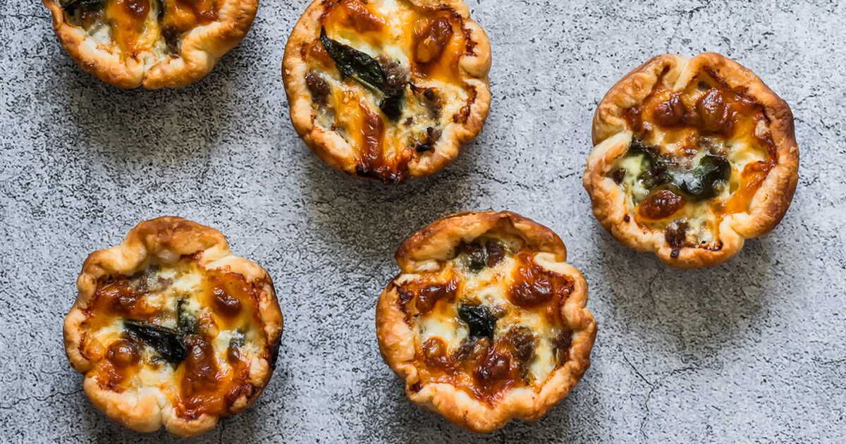 Mini pains au chorizo et comté : la recette express pour un apéro surprise