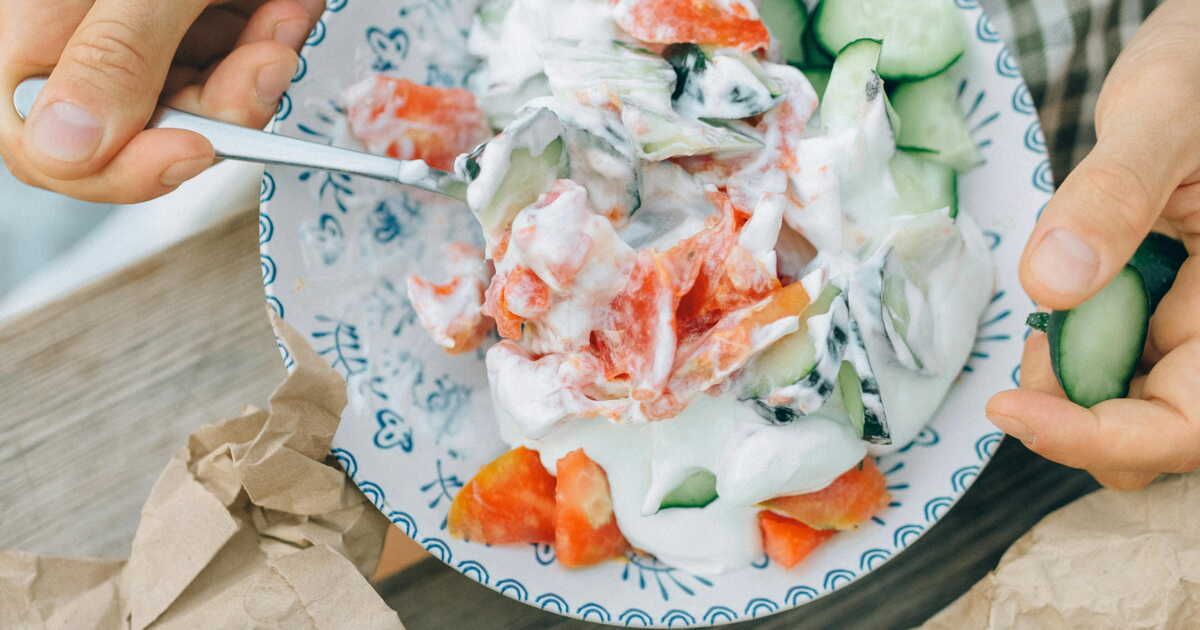 Une salade de concombre au saumon pour se rafraîchir cet été