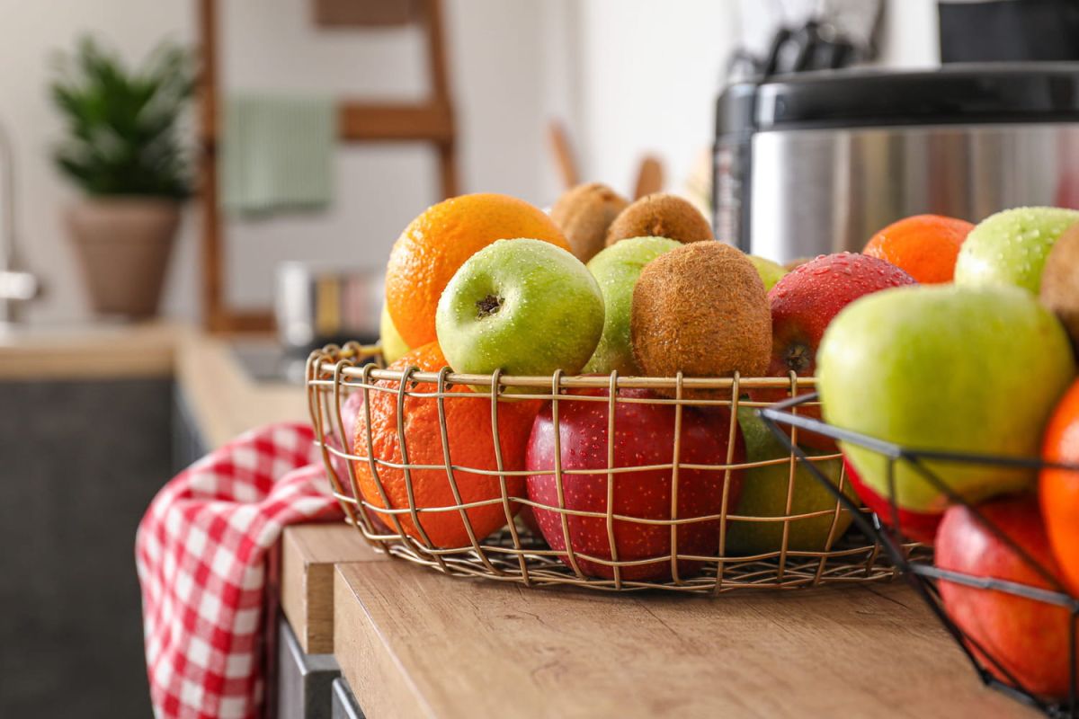 Un geste simple pour prolonger la vie de vos fruits et éloigner les moucherons