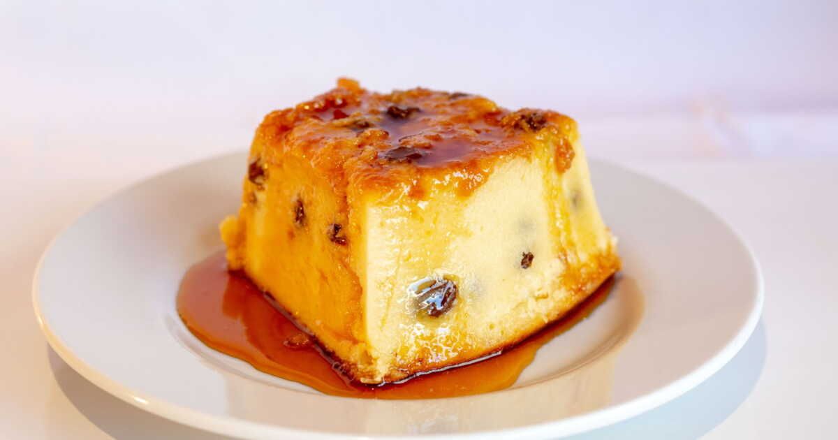 Savourez le budin de pan : la recette costaricienne qui transforme le pain rassis en délice