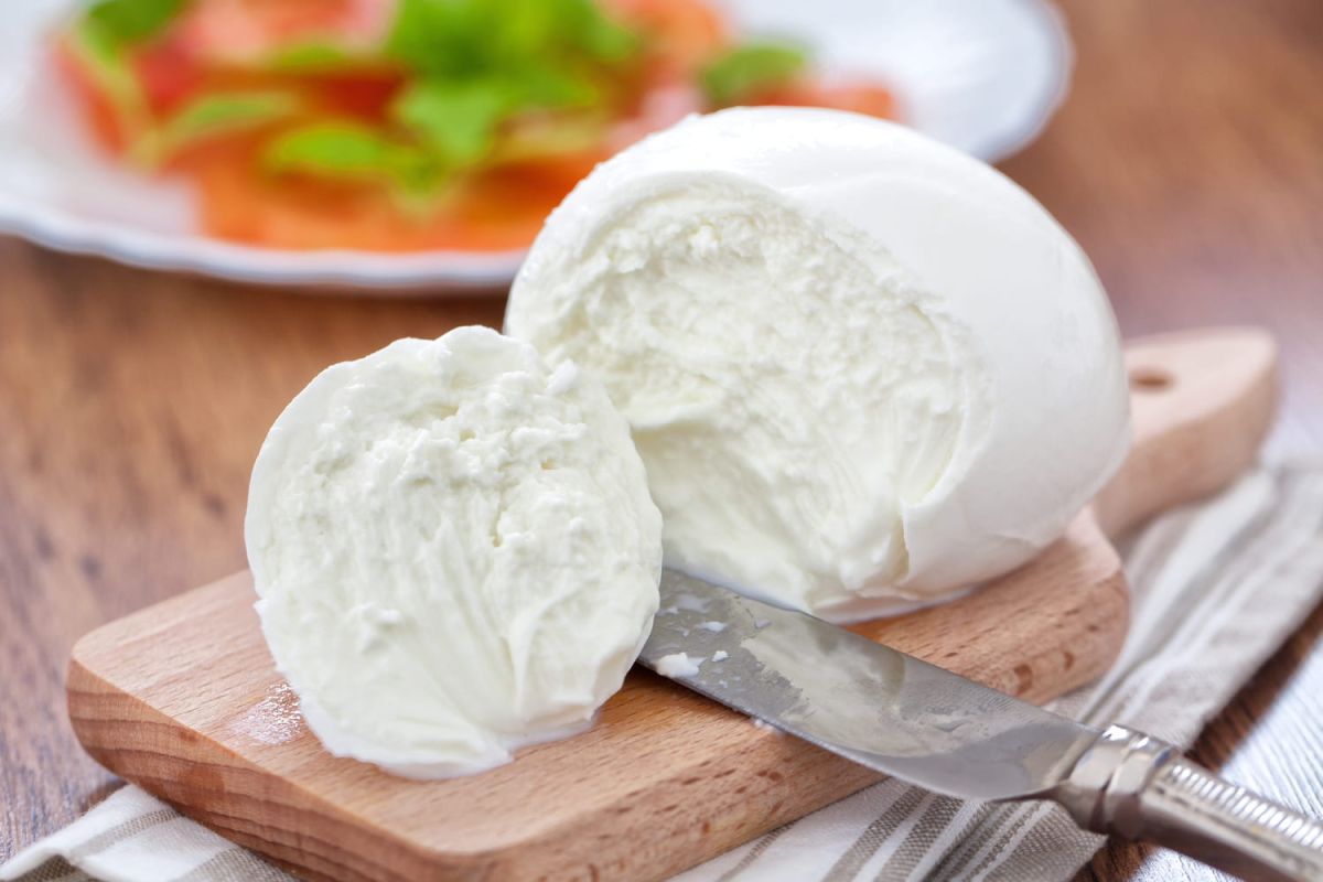 Apprenez à faire votre propre mozzarella maison en un rien de temps