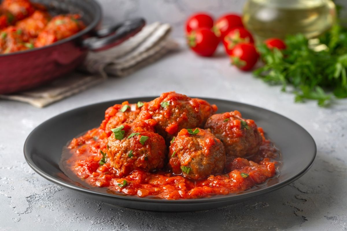 une sauce tomate épinglée pour son excès de sel et son prix élevé