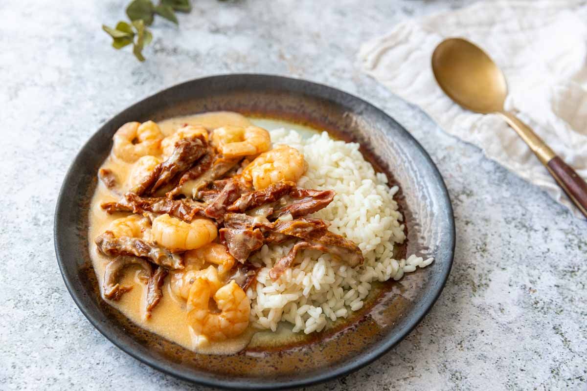 Crevettes à la mozzarella et tomates séchées : une recette onctueuse