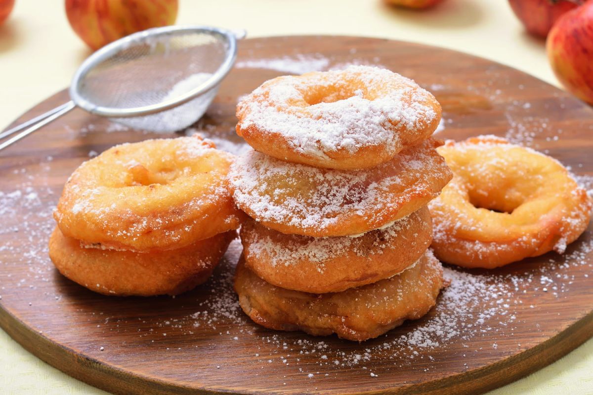 La recette savoureuse des beignets aux pommes de Philippe Etchebest