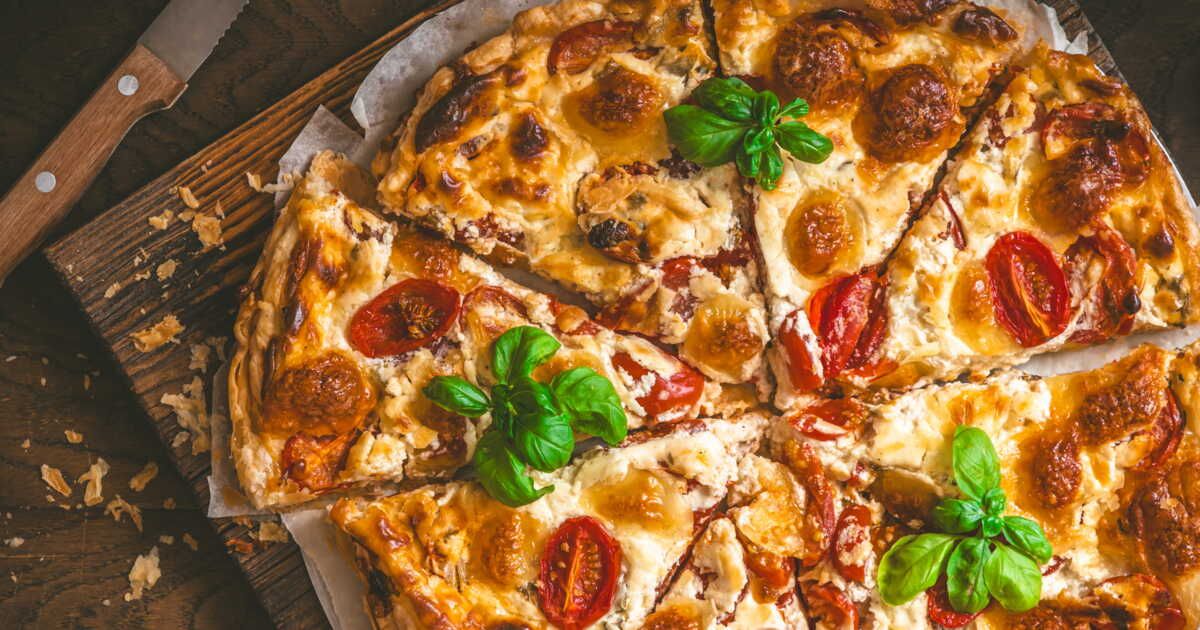 la quiche au pesto, tomates cerise et jambon : une recette gourmande et équilibrée
