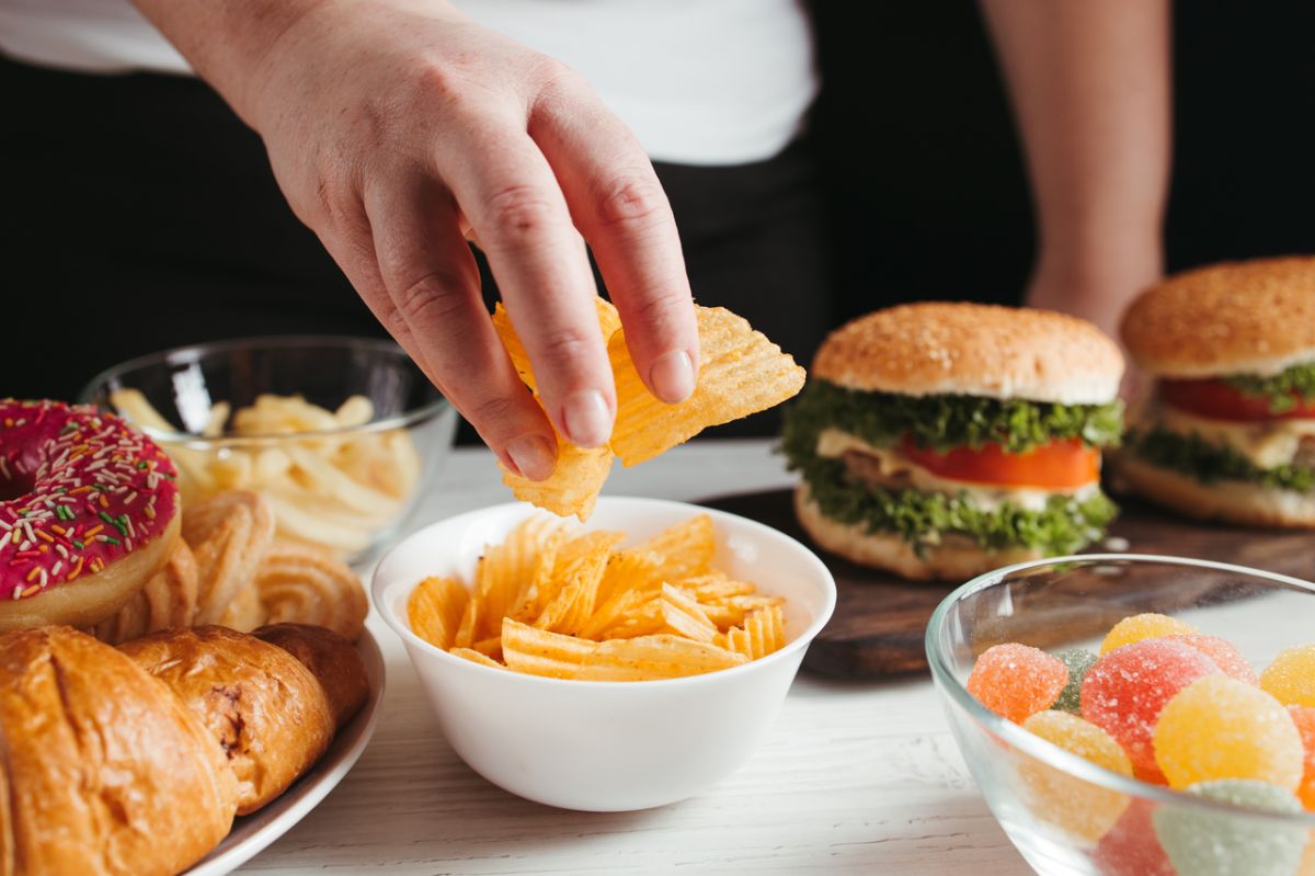 La malbouffe : un danger silencieux pour la mémoire et la santé cérébrale