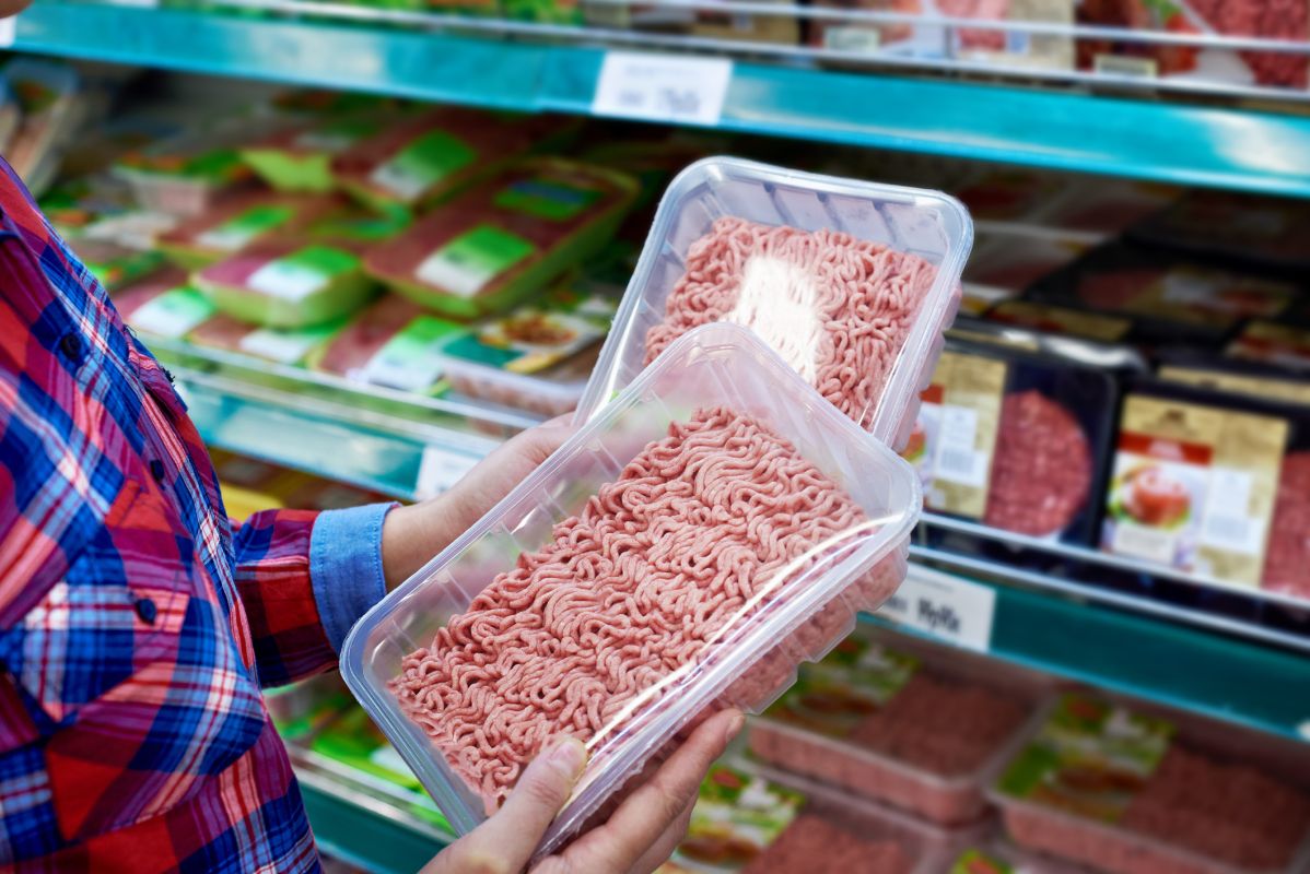 Rappel massif de viande hachée : un risque caché derrière les étiquettes