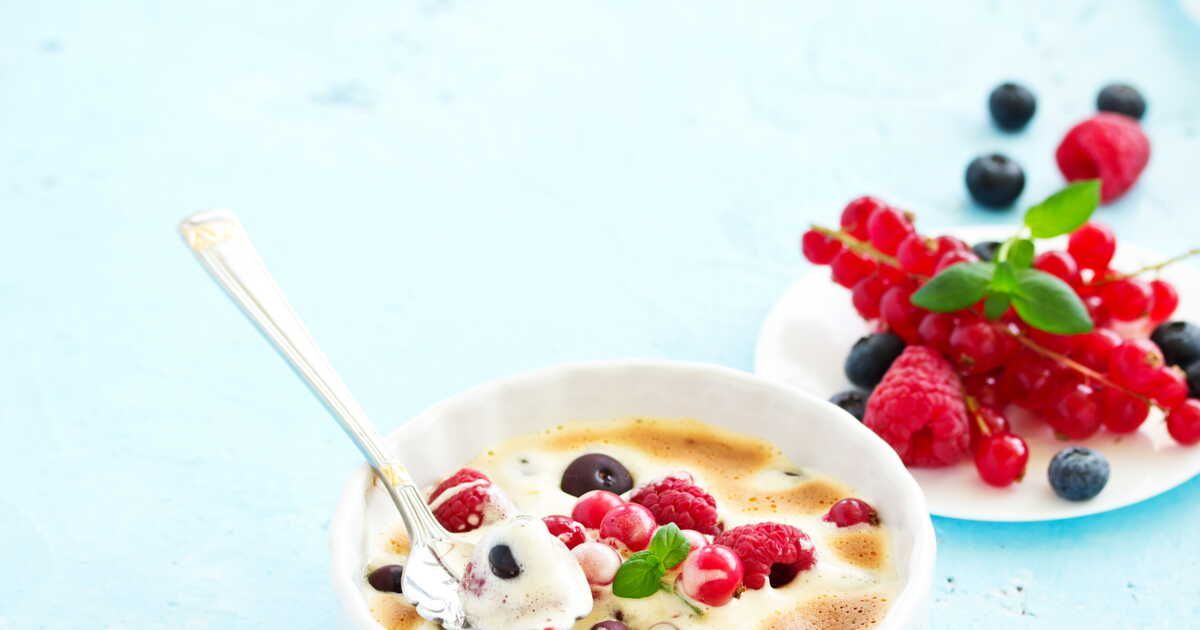 Un délicieux gratin aux fruits avec Philippe Etchebest