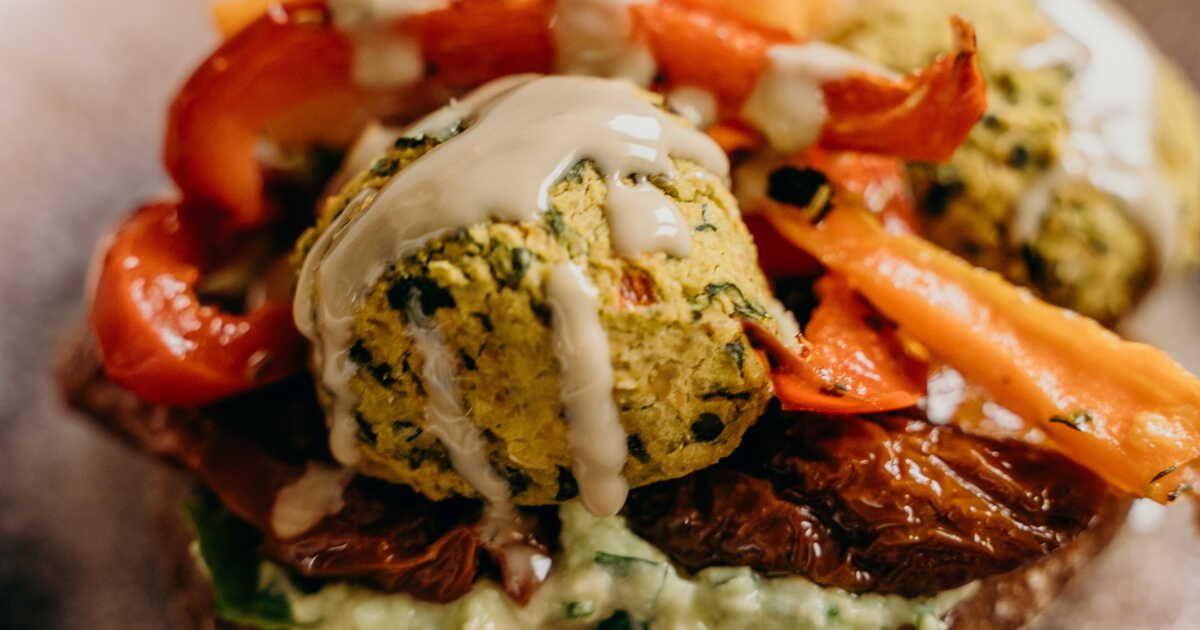Des accompagnements savoureux pour sublimer vos falafels